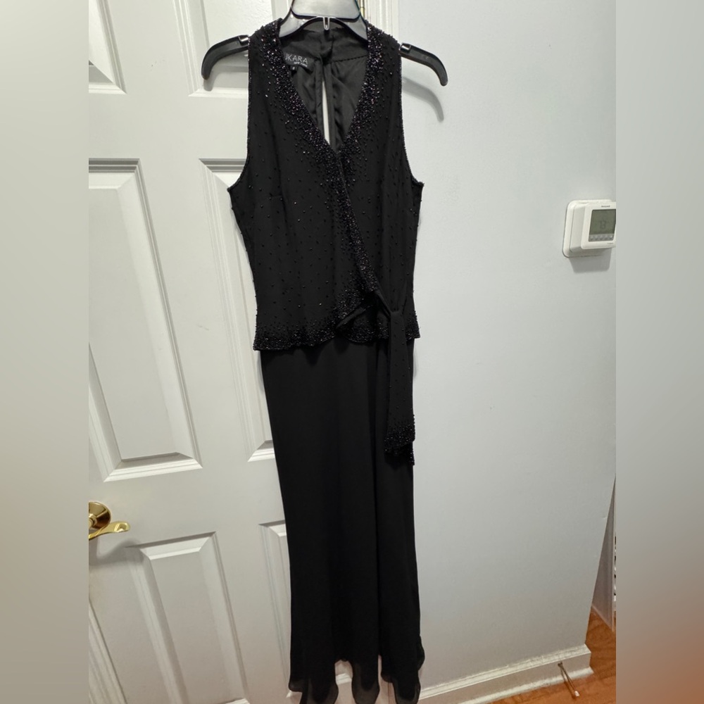 Kara size 6 black v neck gown sith beaded embellishments
